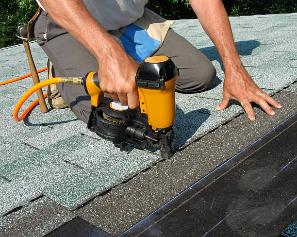 Roof Gutter Cleaning in Kensington, MD